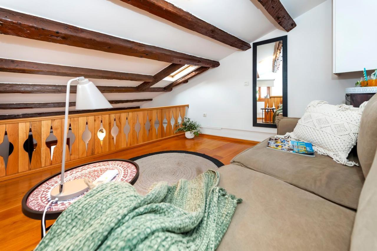 Noemi'S Rooms Ровинь Экстерьер фото