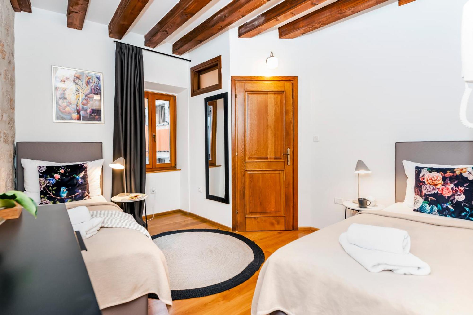 Noemi'S Rooms Ровинь Номер фото