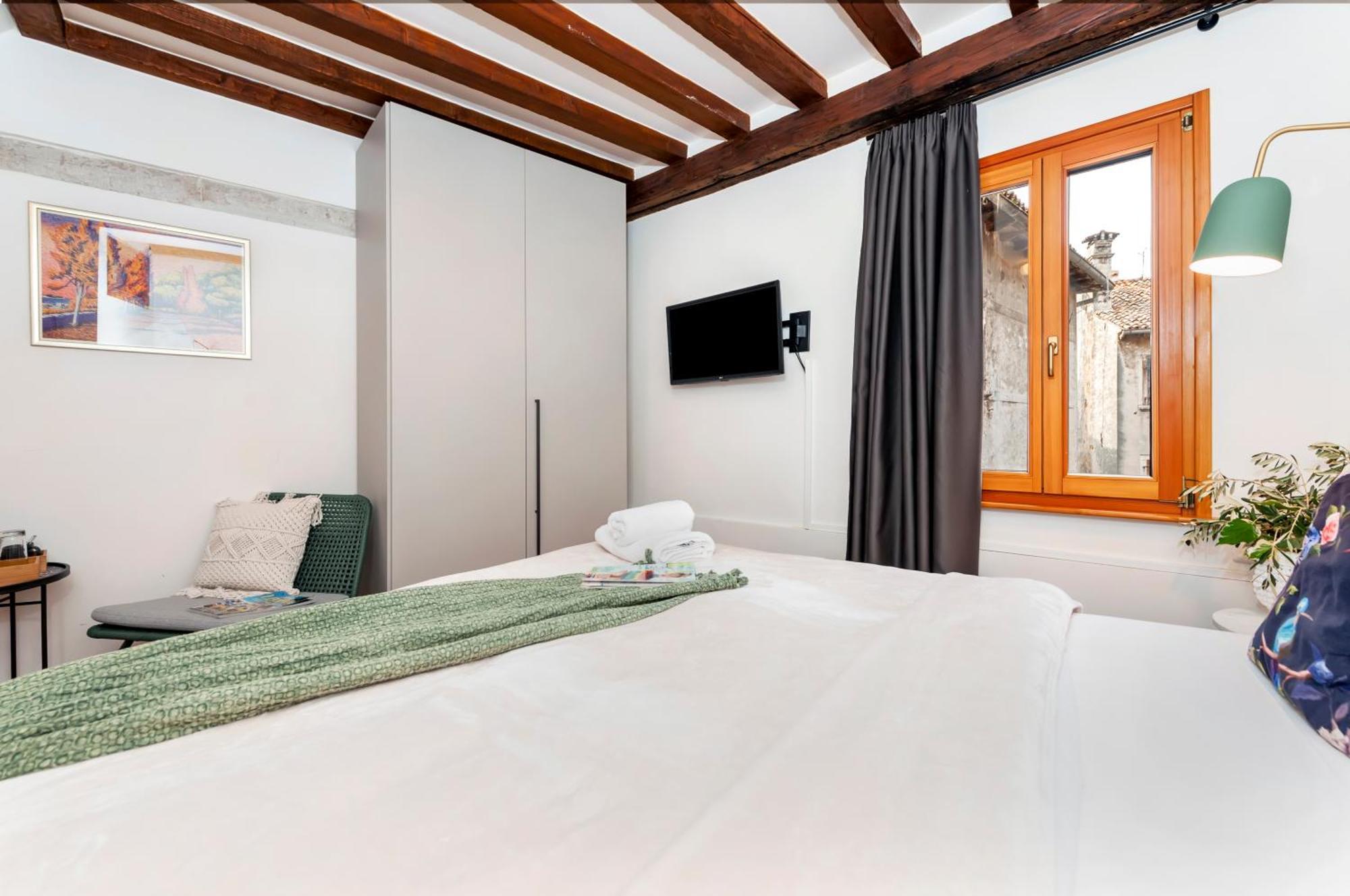 Noemi'S Rooms Ровинь Номер фото